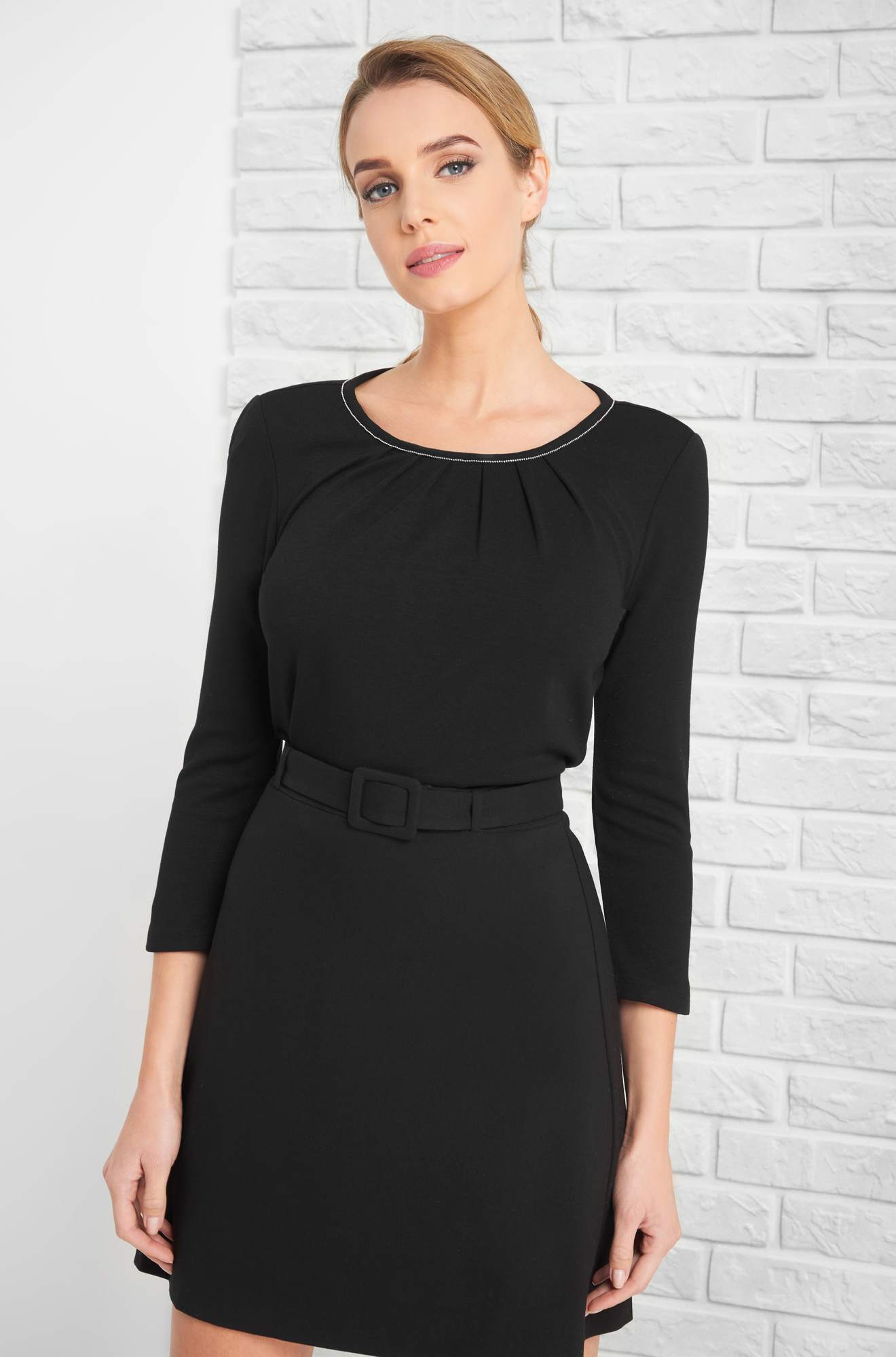 Tricou cu mărgele