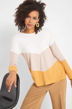 Pulover cu model geometric