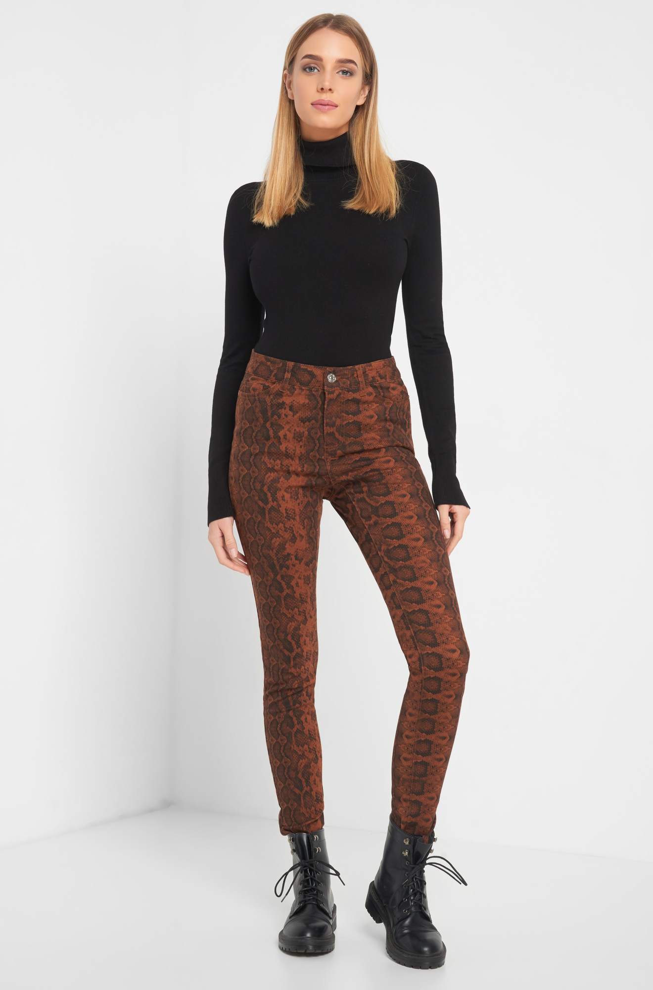 Pantaloni skinny animal print