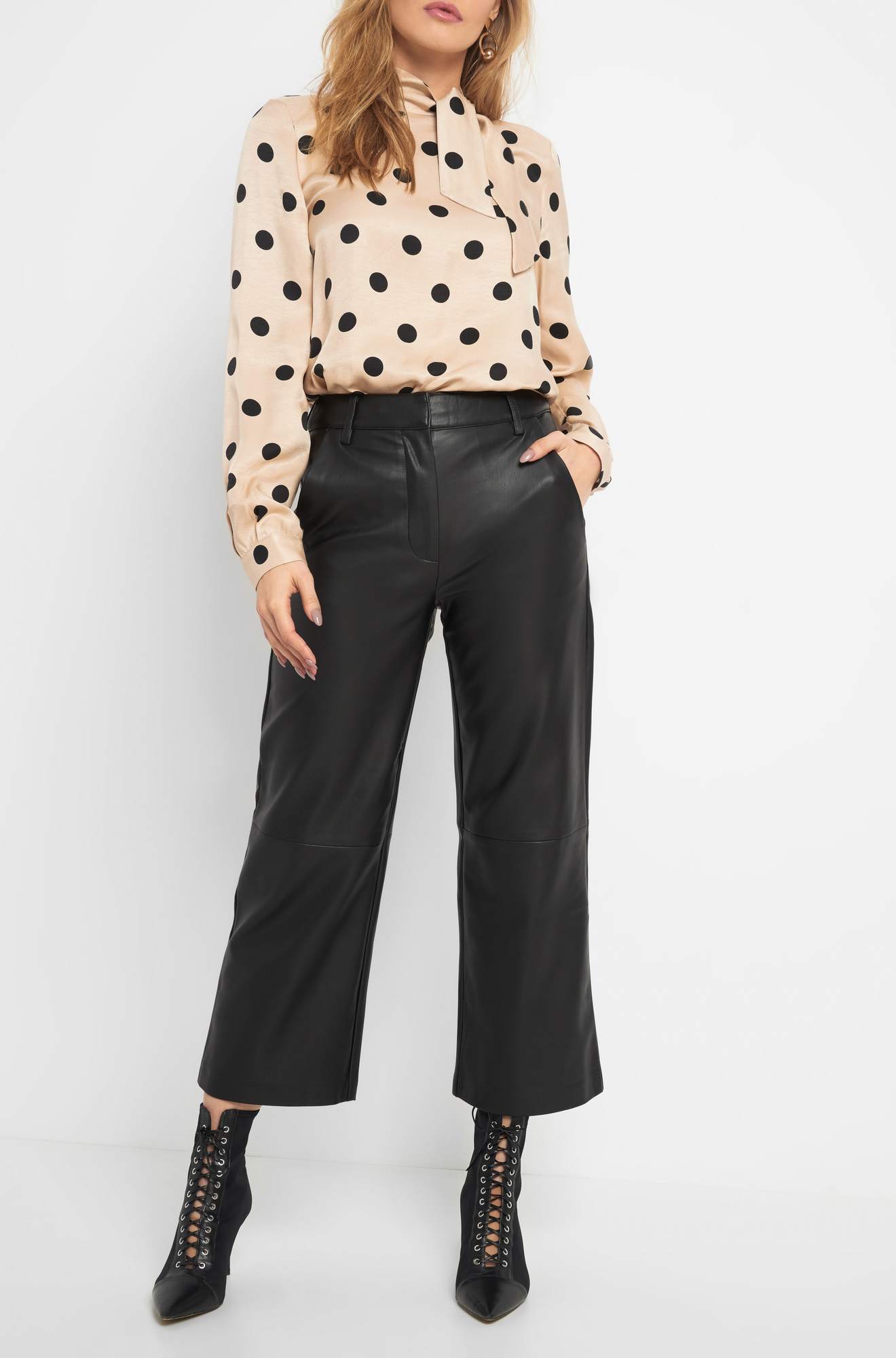 Pantaloni din piele eco