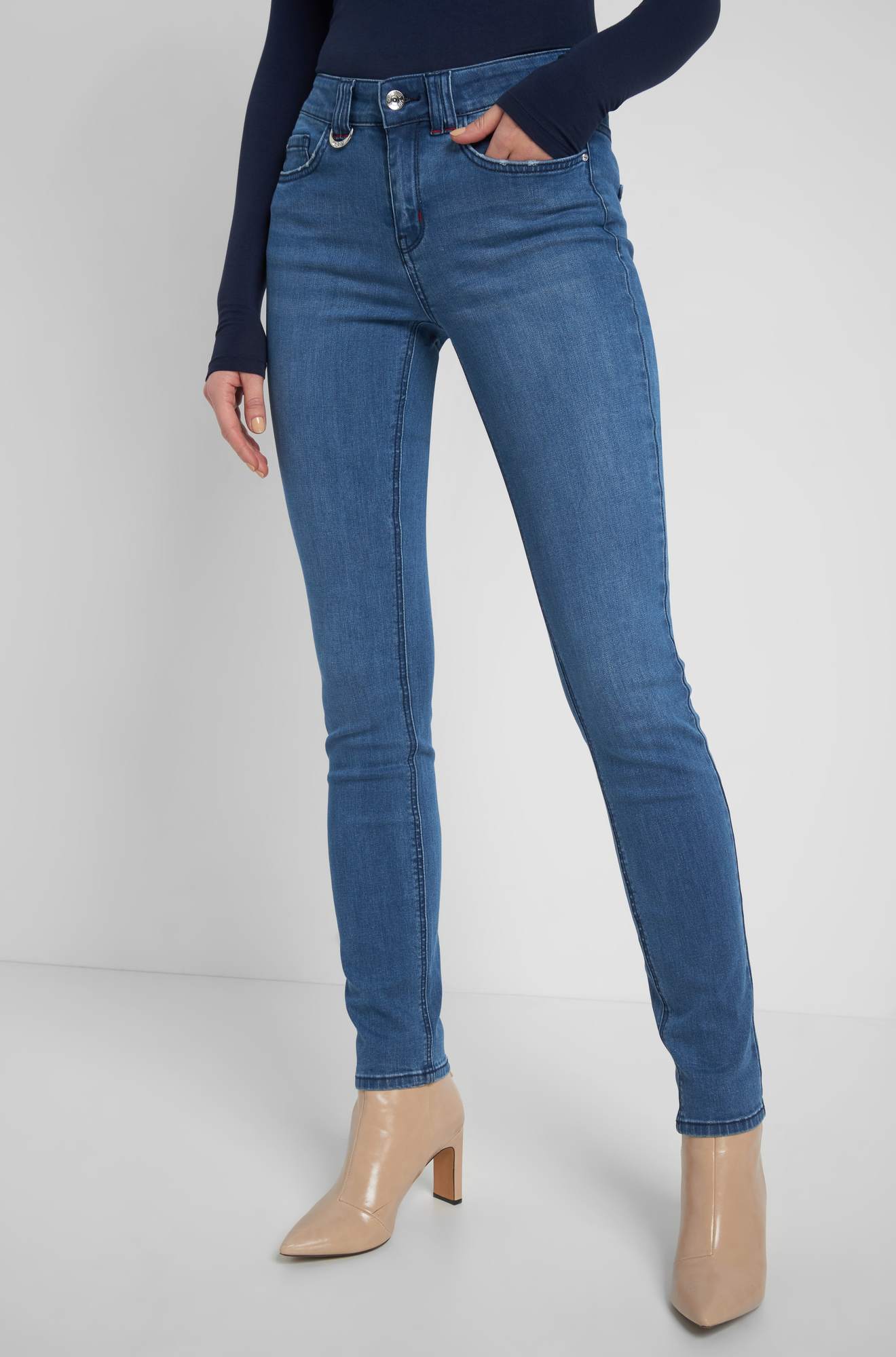 Blugi slim cu zirconiu