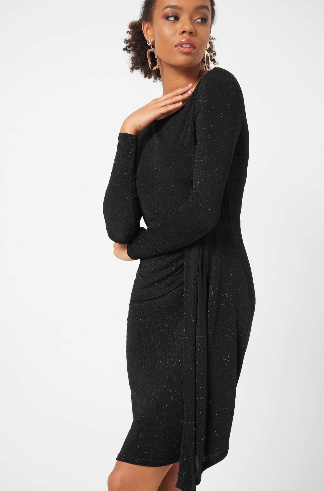 Rochie cu fir metalic