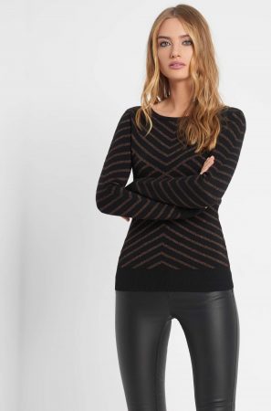 Pulover cu fir metalizat