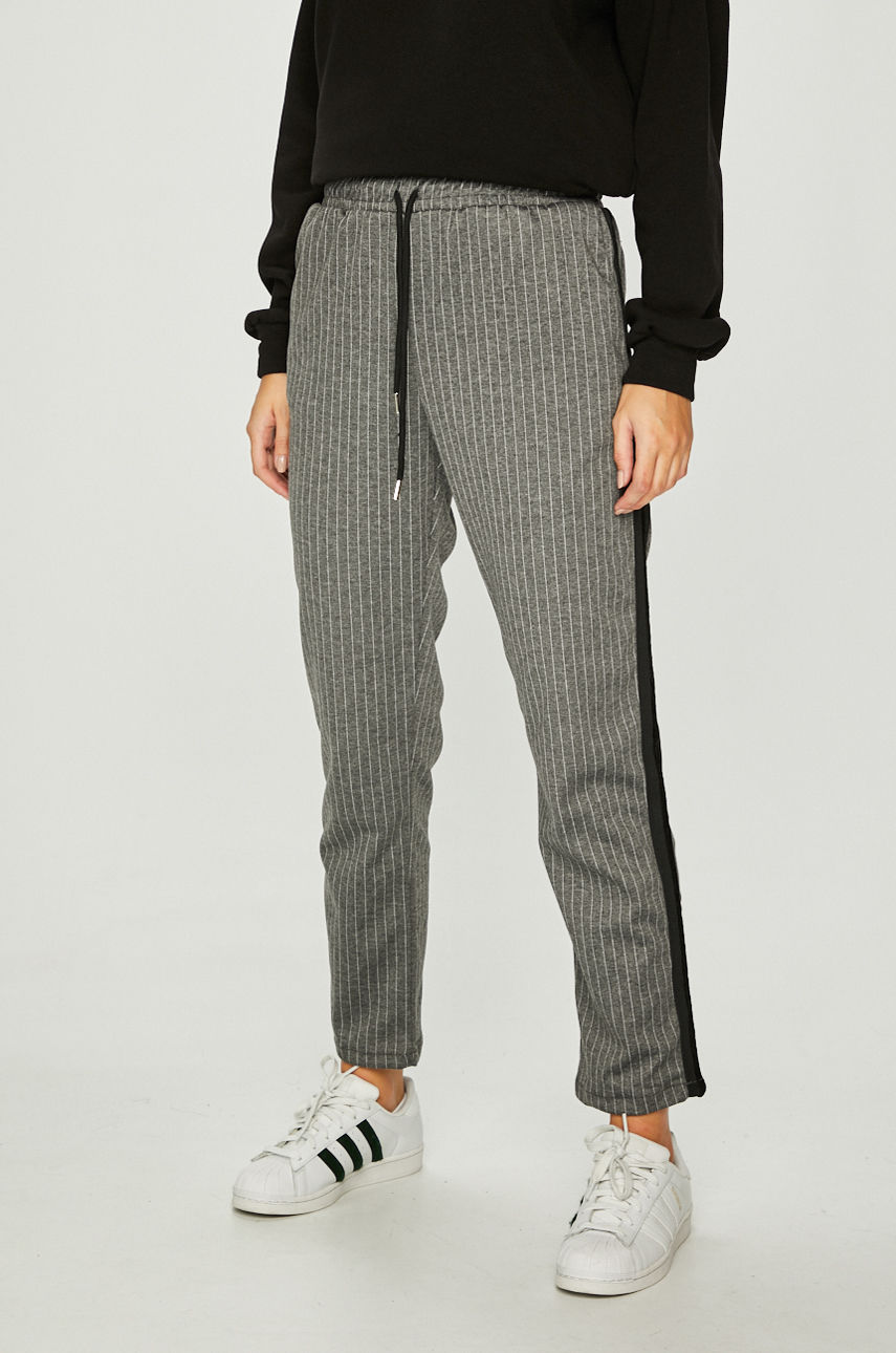 Answear - Pantaloni