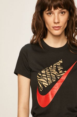 Nike Sportswear - Tricou