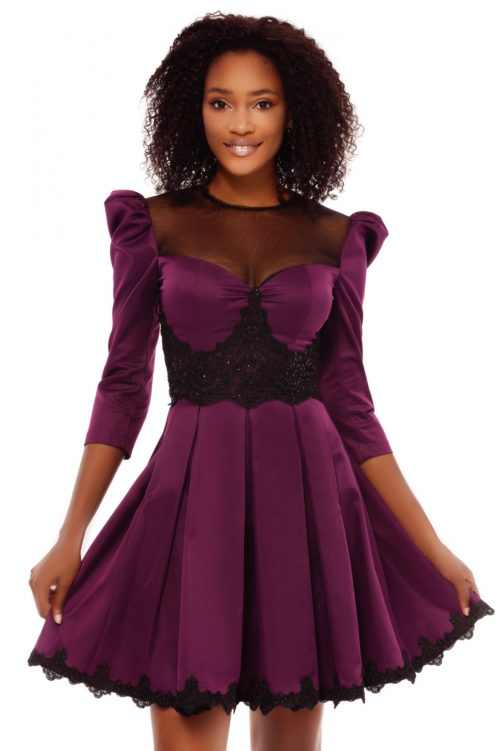 Rochie baby-doll tafta mov cu broderie neagra Rn 2080