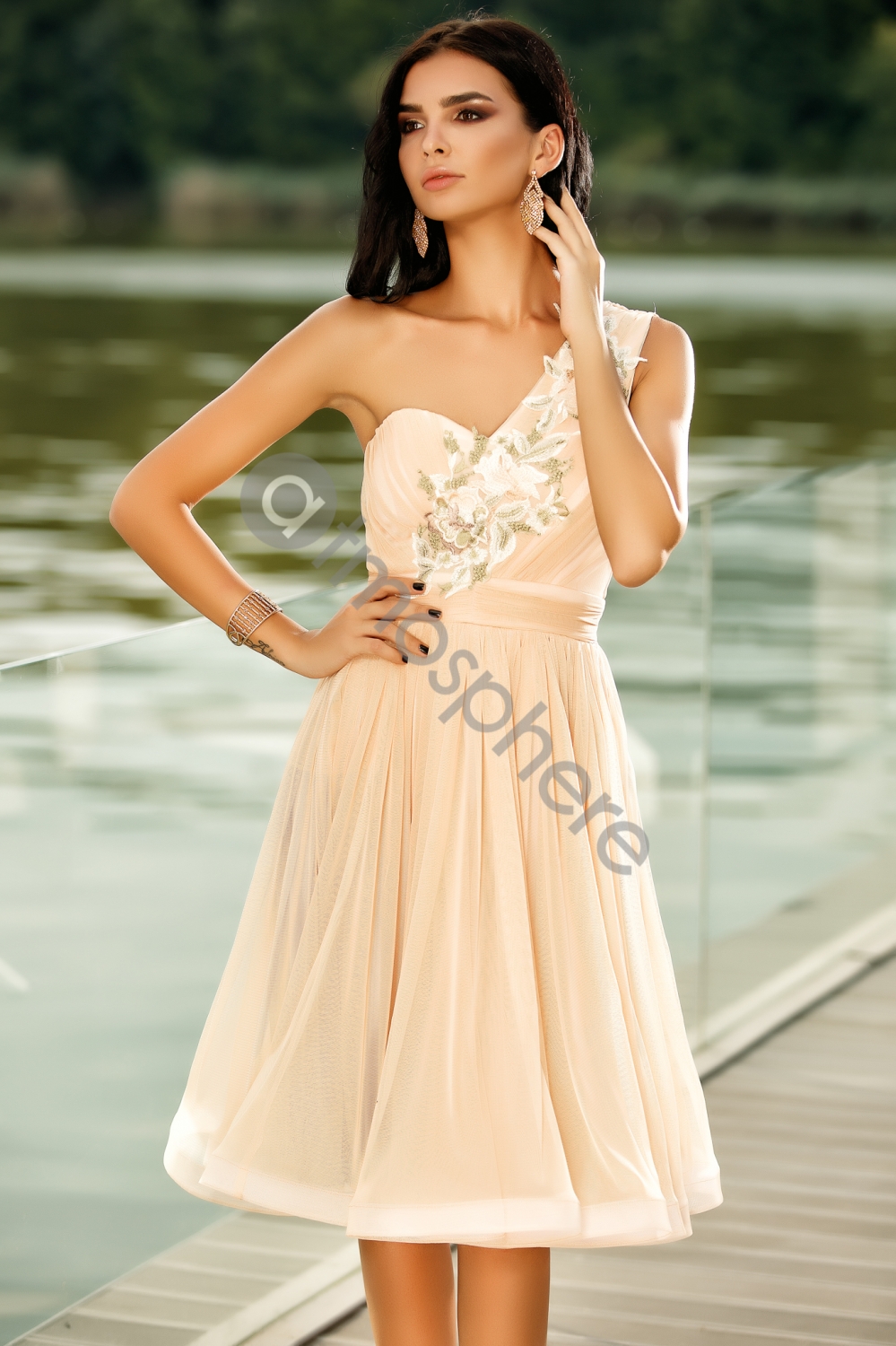 Rochie midi bej cu broderie florala Rn 1437