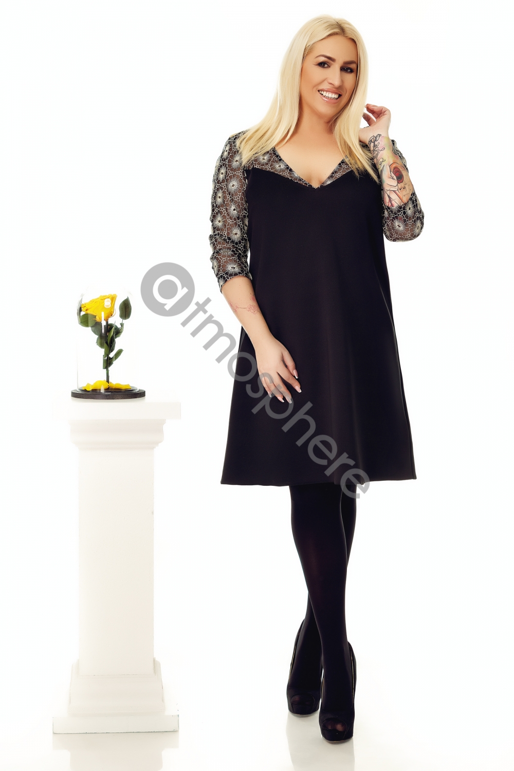 Rochie midi neagra cu dantela aurie Rn 1576