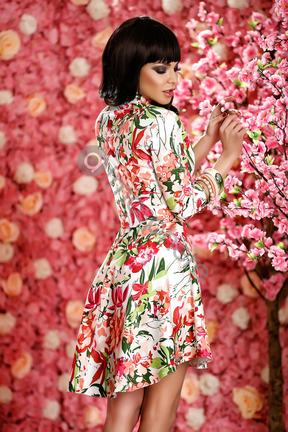 Rochie scurta asimetrica cu imprimeu floral Rn 571f